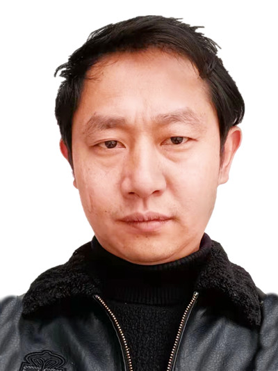 鄭水生個(gè)人照片.jpg