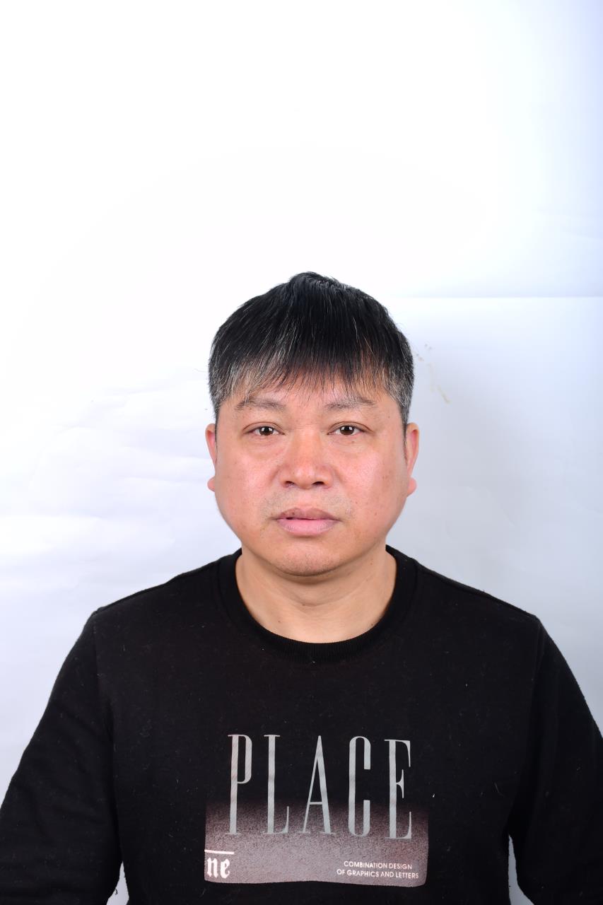 個(gè)人照片.jpg